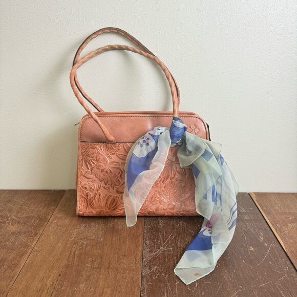 Patricia Nash VINTAGE Tooled leather tan Shoulder bag Purse & Scarf DAMAGED READ - Picture 1 of 16